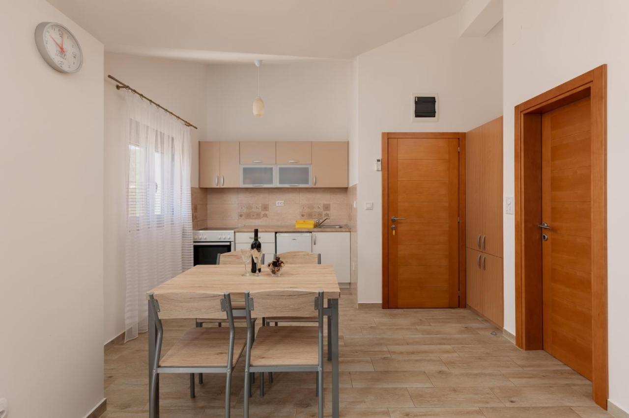 Djukanovic Apartments Bijela Buitenkant foto